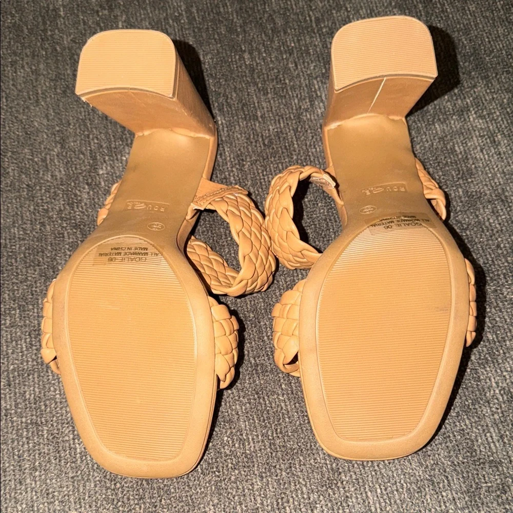 Rouge Helium Women's Braided Tan Heels - Picture 6 of 6